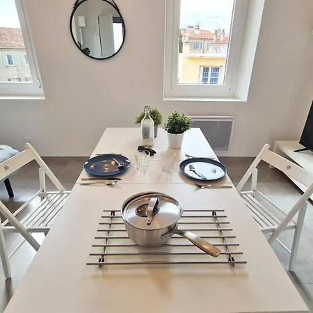 Maxbnb - Cozy - Climatise - Wifi Fibre - 10 Min A Pied Gare -4- * Тулон