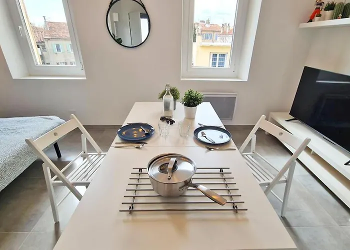 Maxbnb - Cozy - Climatisé - Wifi Fibre - 10 Min à Pied Gare -4- * Toulon