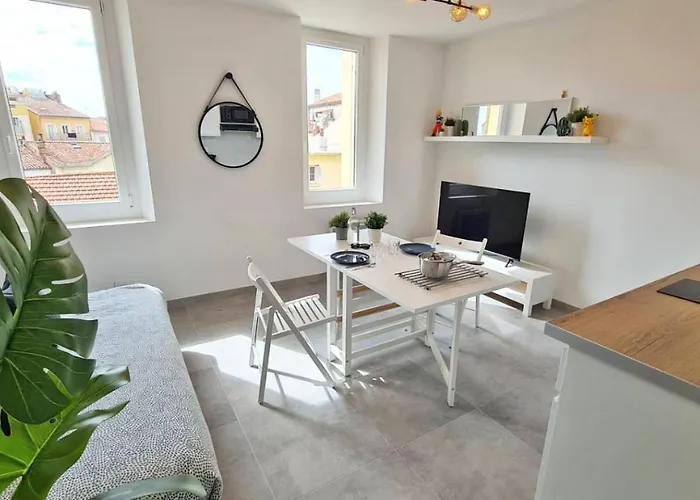 Maxbnb - Cozy - Climatisé - Wifi Fibre - 10 Min à Pied Gare -4- Appartement